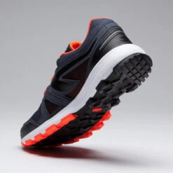 CHAUSSURES RUNNING & ATHLÉTISME ENFANT KIPRUN GRIP GRISES ET NOIRES ORANGES FLUO 18 CHAUSSURES RUNNING & ATHLÉTISME ENFANT KIPRUN GRIP GRISES ET NOIRES ORANGES FLUO -Magasin De Sport chaussures running and athletisme enfant kiprun grip grises et noires oranges fluo 6