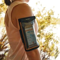 HERMETIC Arm Band | Bracelet De Course Pour Smartphone | FIDLOCK -Magasin De Sport hermetic arm band bracelet de course pour smartphone fidlock 3