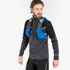 SAC TRAIL RUNNING 5L BLEU - VENDU AVEC POCHE À EAU 1L -Magasin De Sport sac trail running 5l bleu vendu avec poche a eau 1l 9