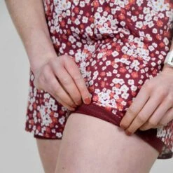 Short Course à Pied Femme Bordeaux Floral Ecoresponsable -Magasin De Sport short course a pied femme bordeaux floral ecoresponsable 4