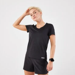 Kalenji T-shirt De Running Respirant Femme - KIPRUN Run 100 Noir -Magasin De Sport t shirt de running respirant femme kiprun run 100 noir 5
