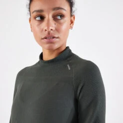 TEE SHIRT MANCHES LONGUES RUNNING SANS COUTURES FEMME - KIPRUN SKINCARE KHAKI -Magasin De Sport tee shirt manches longues running sans coutures femme kiprun skincare khaki 4